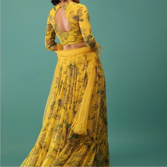 Yellow Lehenga with beading detail - worn once! - Picture 2 of 5